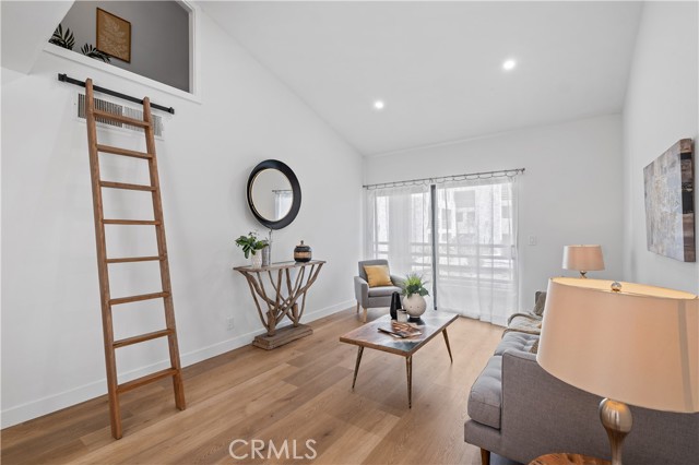 Detail Gallery Image 9 of 22 For 1425 W 12th St #262,  Los Angeles,  CA 90015 - 2 Beds | 1 Baths