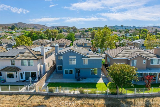17289 Eastview Drive, Chino Hills CA: https://media.crmls.org/medias/e1546032-34bd-4e75-b987-710c8c9ff7f3.jpg