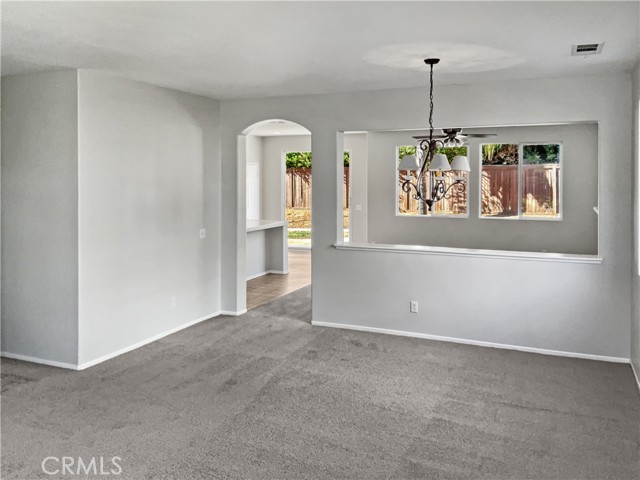 Detail Gallery Image 10 of 20 For 12641 Dogwood Way, Moreno Valley,  CA 92555 - 4 Beds | 2 Baths