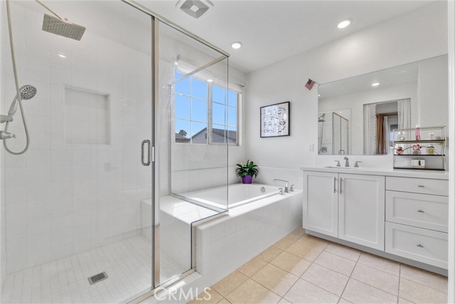 Detail Gallery Image 17 of 28 For 7357 Autumn Ct, Whittier,  CA 90602 - 4 Beds | 3/1 Baths