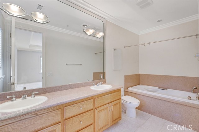 134 E Las Flores Ave, Arcadia CA: https://media.crmls.org/medias/e1560e86-fa60-4dc9-a63a-a97e006922d4.jpg