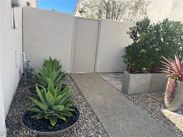 Detail Gallery Image 27 of 31 For 70 Shearwater, Newport Beach,  CA 92660 - 3 Beds | 2/1 Baths