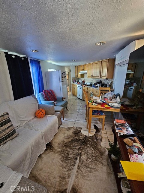 Image 4 of 16 For 51063 29 Palms Hwy Spc #32