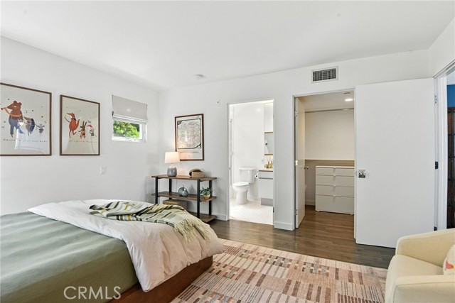 Detail Gallery Image 23 of 46 For 2203 3rd St #1,  Santa Monica,  CA 90405 - 2 Beds | 2/1 Baths