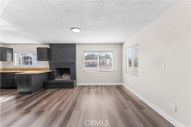 Detail Gallery Image 9 of 57 For 43028 45th St, Lancaster,  CA 93536 - 4 Beds | 2 Baths