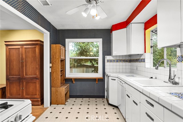 Detail Gallery Image 13 of 41 For 7 Terrace Dr, Chico,  CA 95926 - 3 Beds | 1 Baths