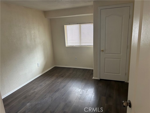 Detail Gallery Image 4 of 8 For 632 N Birch #B,  Rialto,  CA 92376 - 2 Beds | 1 Baths
