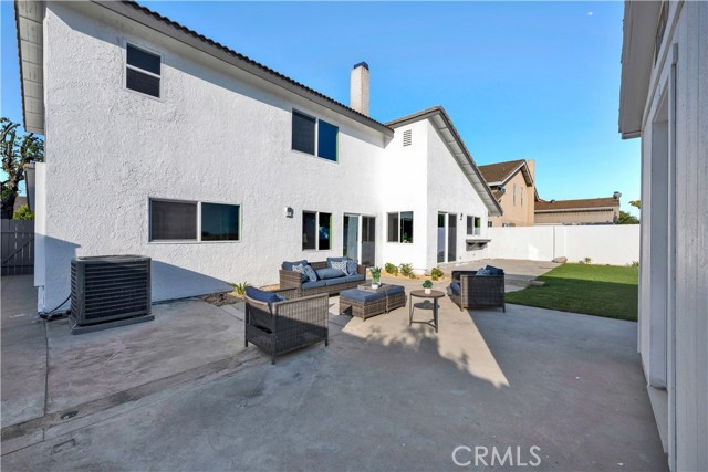 Image 46 of 50 For 17837 San Rafael Street
