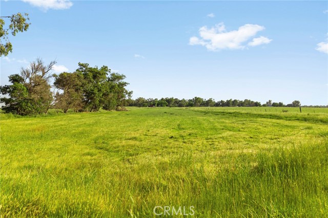 417 Cox Lane, Oroville CA: https://media.crmls.org/medias/e158ca61-bbf0-41d9-85ab-5ed9627f60d8.jpg