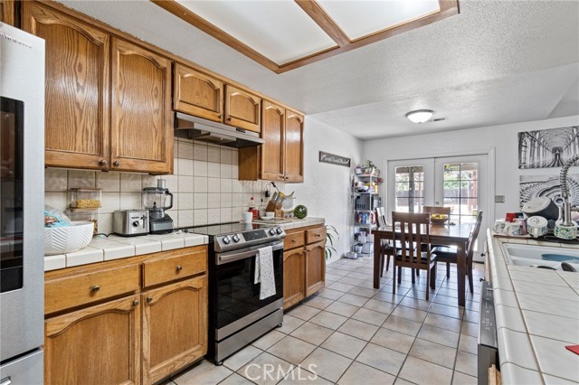 Detail Gallery Image 13 of 29 For 24743 Tropical Dr, Madera,  CA 93638 - 4 Beds | 2 Baths