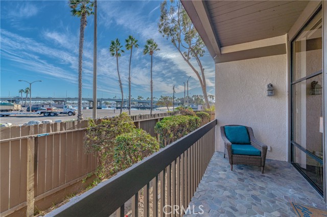 Detail Gallery Image 36 of 44 For 7138 Marina Pacifica Dr, Long Beach,  CA 90803 - 1 Beds | 1 Baths