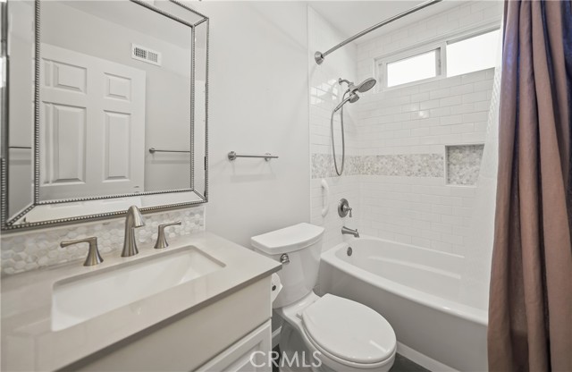 Detail Gallery Image 18 of 35 For 1727 Sandal Wood Pl, Thousand Oaks,  CA 91362 - 3 Beds | 2 Baths
