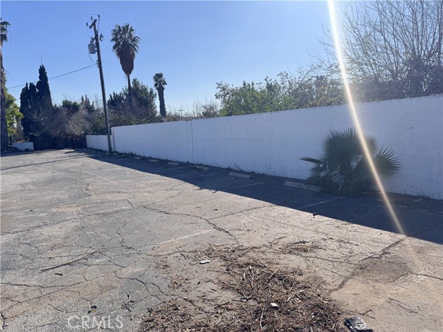 1450 Waterman Avenue, San Bernardino, California 92404, ,Commercial Sale,For Sale,Waterman,IG25041698