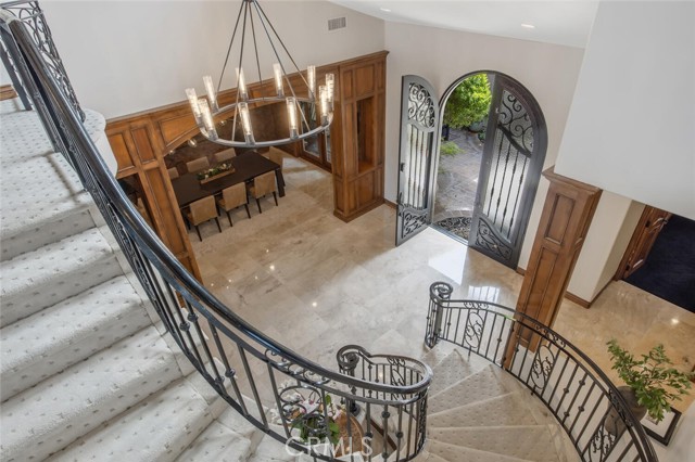 25769 Oak Leaf Court, Valencia CA: https://media.crmls.org/medias/e15cdd25-abbc-4601-a902-91f130f4545b.jpg