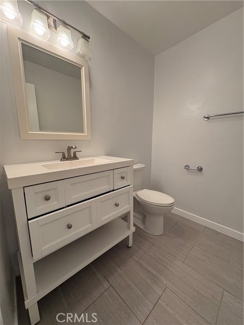 Detail Gallery Image 9 of 14 For 24311 Santa Clara Avenue #4,  Dana Point,  CA 92629 - 2 Beds | 1/1 Baths