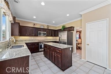 Detail Gallery Image 5 of 12 For 9453 Mountain Shadows, Rancho Cucamonga,  CA 91730 - 4 Beds | 2/1 Baths