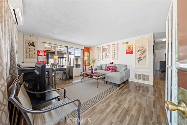 Image 4 of 30 For 402 Alhambra Avenue H