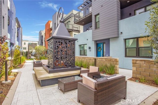 Detail Gallery Image 28 of 36 For 422 W Central Ave, Brea,  CA 92821 - 4 Beds | 3/1 Baths