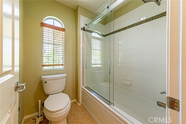 Detail Gallery Image 41 of 62 For 17730 Wren Dr, Canyon Country,  CA 91387 - 5 Beds | 3 Baths