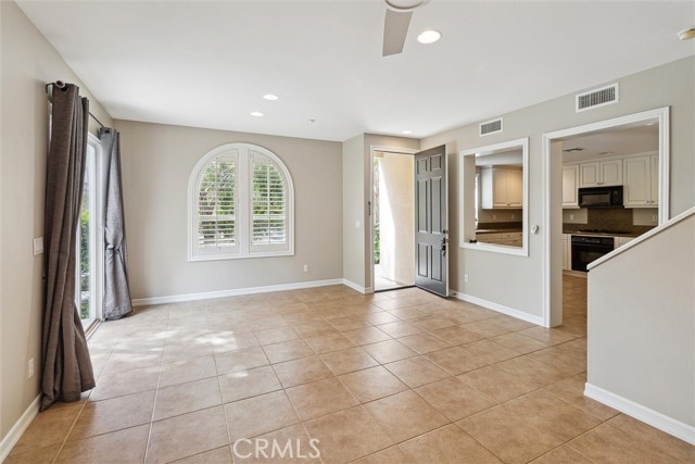 Detail Gallery Image 8 of 34 For 207 Calle Campanero, San Clemente,  CA 92673 - 3 Beds | 2/1 Baths