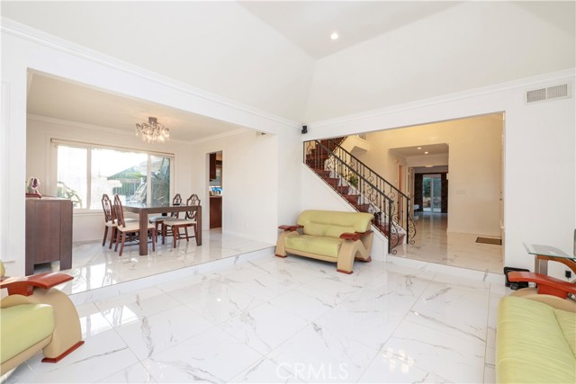 Detail Gallery Image 14 of 68 For 6028 Amethyst, Alta Loma,  CA 91737 - 5 Beds | 3 Baths