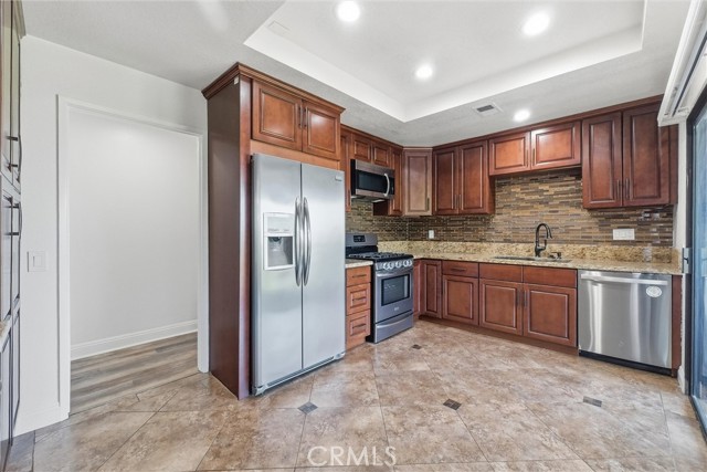 Detail Gallery Image 6 of 32 For 5598 E Stetson Ct #22,  Anaheim Hills,  CA 92807 - 2 Beds | 2 Baths