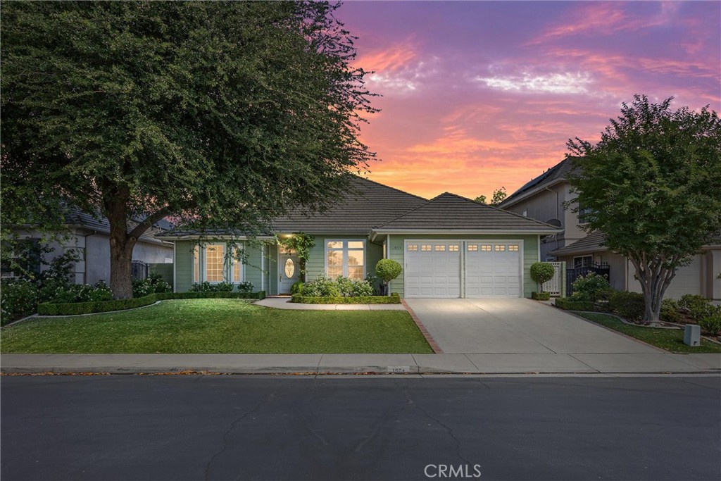 1904 Wedgemont Place