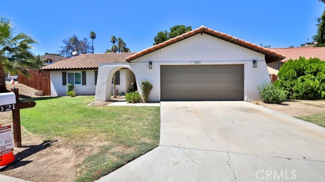 Image 2 for 7021 John Dr, Riverside, CA 92509