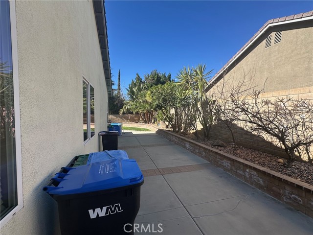 Detail Gallery Image 5 of 10 For 1181 Foothill, Banning,  CA 92220 - 3 Beds | 2/1 Baths