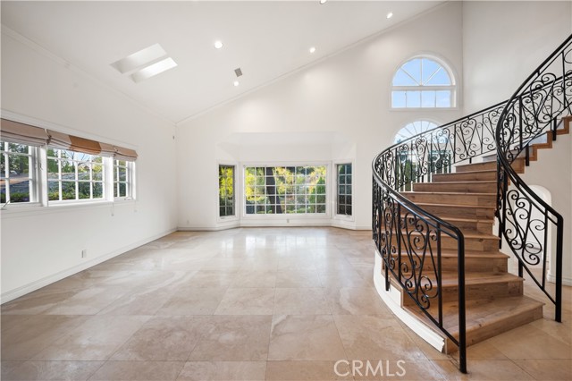 Detail Gallery Image 6 of 26 For 28510 W Driver Ave, Agoura Hills,  CA 91301 - 5 Beds | 4 Baths