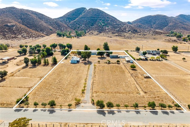 Detail Gallery Image 3 of 74 For 28736 Warren Rd, Hemet,  CA 92545 - 4 Beds | 3/1 Baths