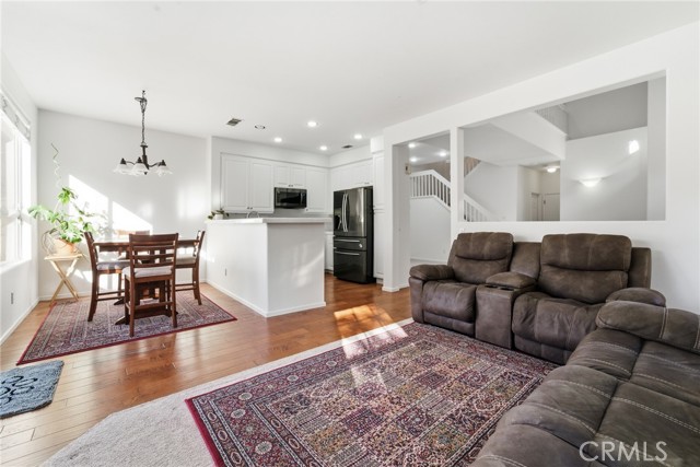 Detail Gallery Image 10 of 32 For 4933 Santo, Oak Park,  CA 91377 - 3 Beds | 2/1 Baths