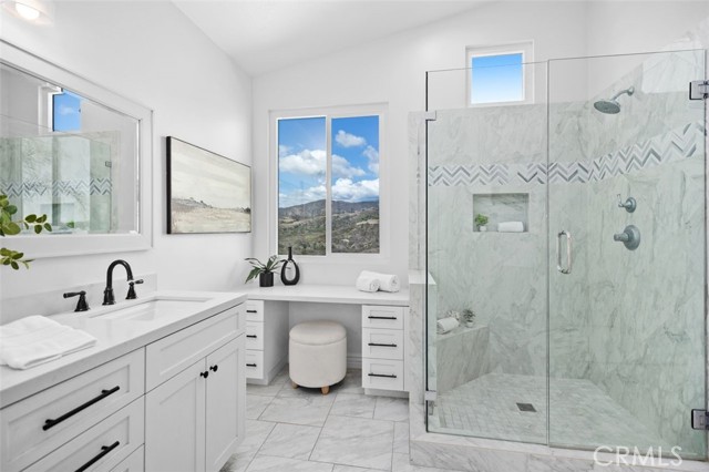 2 Via Bandada, Rancho Santa Margarita CA: https://media.crmls.org/medias/e163d7b6-1eae-467d-86d8-42afeb40289f.jpg