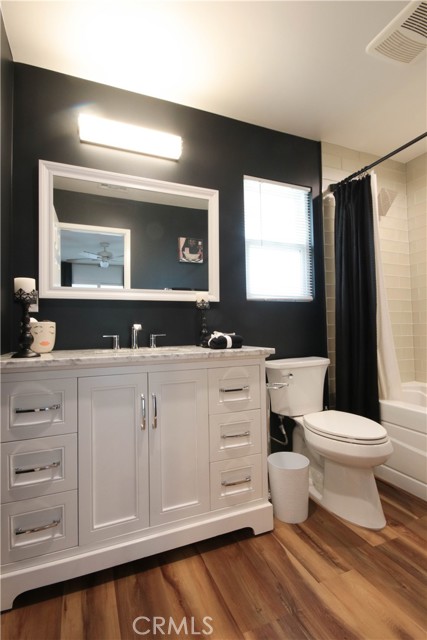 Detail Gallery Image 43 of 57 For 10211 Cliff Dr, Huntington Beach,  CA 92646 - 4 Beds | 3 Baths