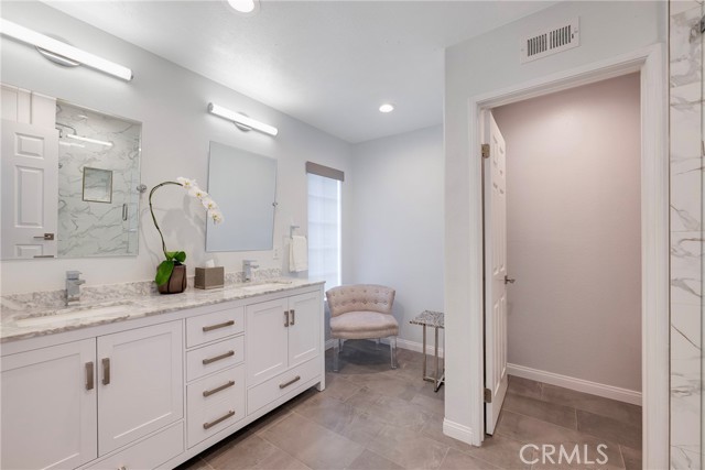 939 Blue Mountain, Westlake Village CA: https://media.crmls.org/medias/e1645dab-e9c5-425f-91a3-2220b6fb2608.jpg