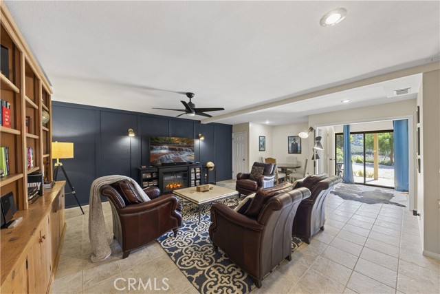 Detail Gallery Image 28 of 70 For 2103 Margarita Glen, Fallbrook,  CA 92028 - 6 Beds | 3/2 Baths