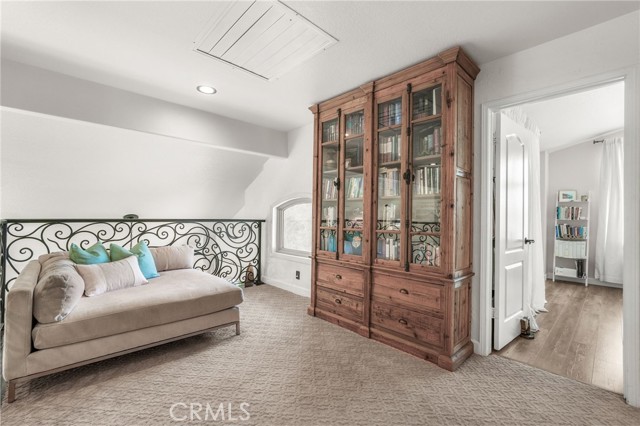 19066 Willow Brook, Lake Forest CA: https://media.crmls.org/medias/e1667e6a-86be-48d2-8689-b2e67bcaf755.jpg