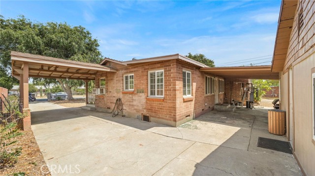 3997 Campbell Street, Jurupa Valley, California 92509, 2 Bedrooms Bedrooms, ,1 BathroomBathrooms,Single Family Residence,For Sale,Campbell,IG24157730