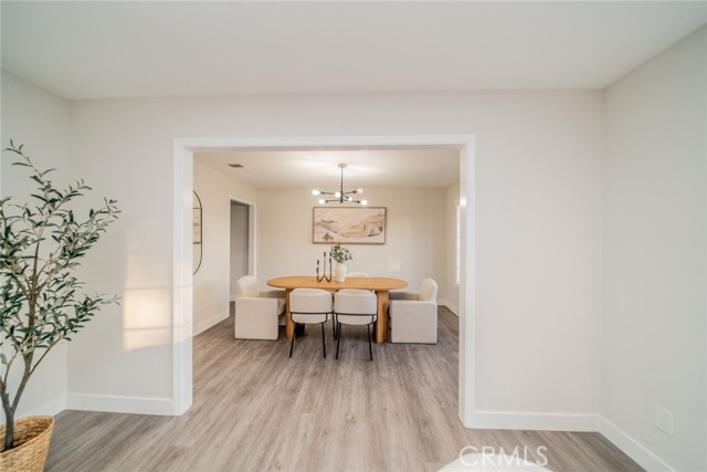 Detail Gallery Image 10 of 31 For 13627 Scenic Crest Dr, Yucaipa,  CA 92399 - 4 Beds | 2/1 Baths