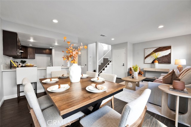 12951 Royal Palm Cir, Chino CA: https://media.crmls.org/medias/e1686a4d-a7cb-4857-95f9-f293d28cf99f.jpg