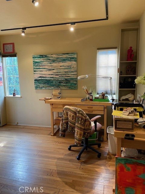 MLS #CV25201329 image #25