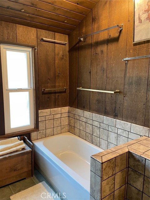 Detail Gallery Image 29 of 29 For 320 Starvation Flats Rd, Big Bear Lake,  CA 92315 - 4 Beds | 2 Baths