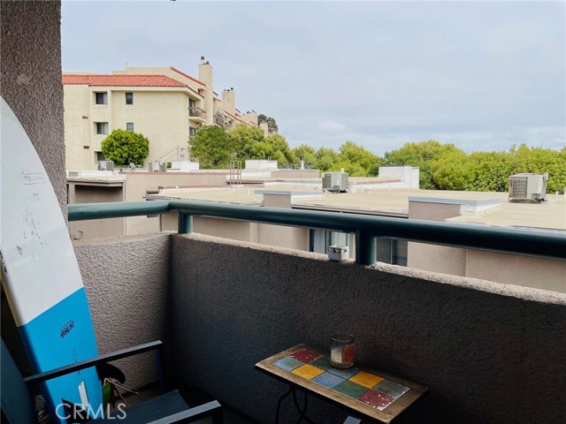 Detail Gallery Image 9 of 33 For 8300 Manitoba St #313,  Playa Del Rey,  CA 90293 - 2 Beds | 2 Baths