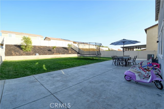 14144 Versilla Drive, Beaumont CA: https://media.crmls.org/medias/e1692831-12e9-4122-8fa8-cc56aa733eea.jpg