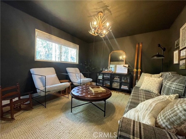 938 Balfrin Drive, Crestline CA: https://media.crmls.org/medias/e1694eb0-8f77-4c66-8751-f6a9d11943cf.jpg