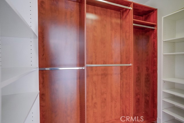 Detail Gallery Image 18 of 27 For 35 Raymond #404,  Pasadena,  CA 91103 - 2 Beds | 2/1 Baths
