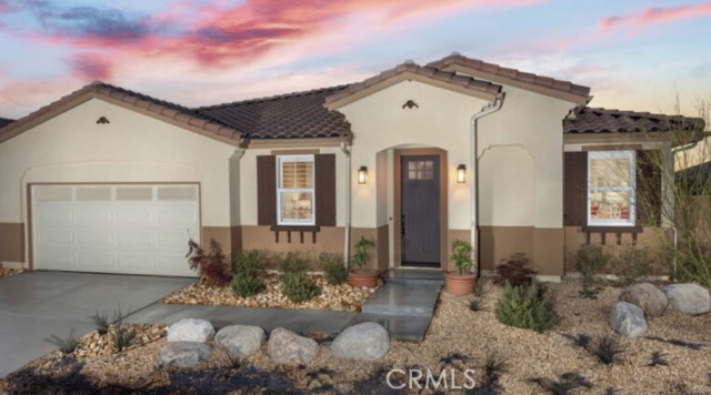 Detail Gallery Image 3 of 4 For 13739 Mesa View Dr, Victorville,  CA 92392 - 4 Beds | 2 Baths