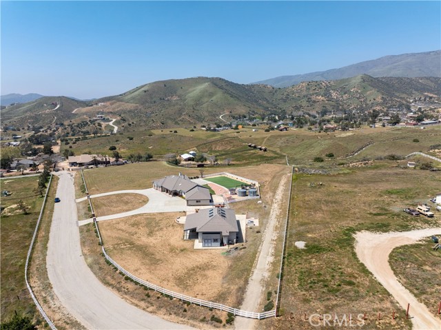 4403 Pelona Canyon Road, Acton, California 93510, 3 Bedrooms Bedrooms, ,3 BathroomsBathrooms,Single Family Residence,For Sale,Pelona Canyon,SR24071584