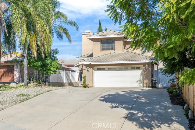 Detail Gallery Image 2 of 47 For 22562 Springdale, Moreno Valley,  CA 92557 - 4 Beds | 2/1 Baths