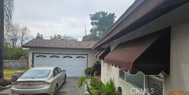 1319 W 25th Street, Upland CA: https://media.crmls.org/medias/e16aca6c-1055-4b89-88fc-61b78a89e9ac.jpg